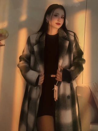 #在时装周看见东方美 #长款羊毛大衣 #大衣 #大衣穿搭 #谁穿谁好看 @抖加🔥上热门🔥dou+🔥热点宝 @DOU+上热门