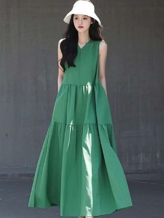 绿色无袖连衣裙#时尚洋气连衣裙#精致优雅#品质女装#穿出美美哒