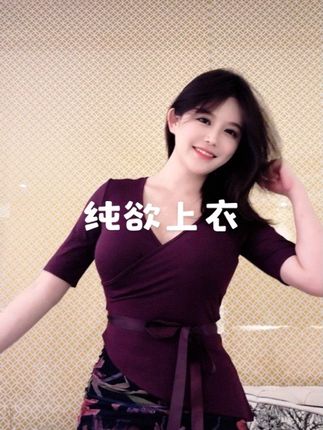 性感纯欲辣妹深V显瘦遮肉飘带不规则设计短袖上衣#显瘦搭配 #减龄气质 #气质范 #优雅气质 #女人味穿搭