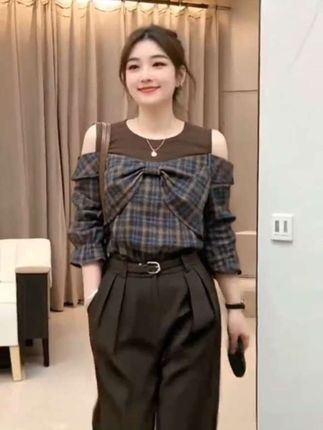 #小个子穿搭 #简约穿搭 #减龄显瘦穿搭 #小个子显高显瘦穿搭 #显高显瘦穿搭