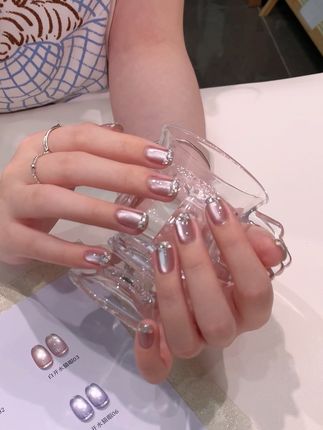 爆闪小短甲 #神仙美甲 #显白美甲 #猫眼美甲 #这美甲深得我心
