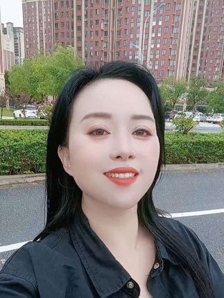 酒那么浓,心那么空,那么那么爱你也没有用#热歌热门分享