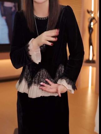 连衣裙2025新款女秋今年流行爆款轻奢高级感假两件黑色长袖 #连衣裙 #精致优雅 #穿出高级感 #遮肚子藏肉显瘦连衣裙 #轻奢女装