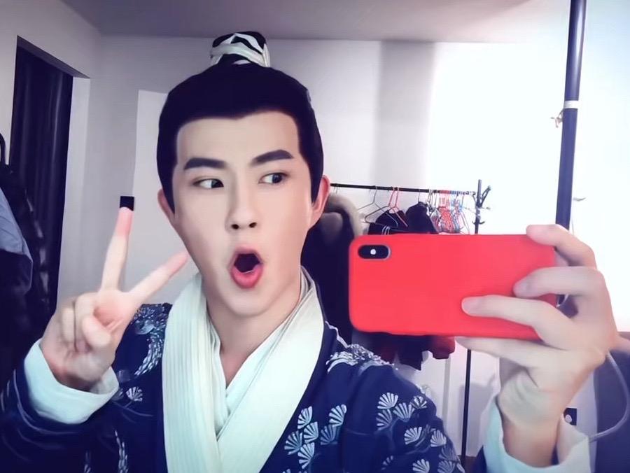 想要一个全是他照片的评论区。#百亿补贴 #双十一 #1111抖音好物发现节 #热门 #音乐