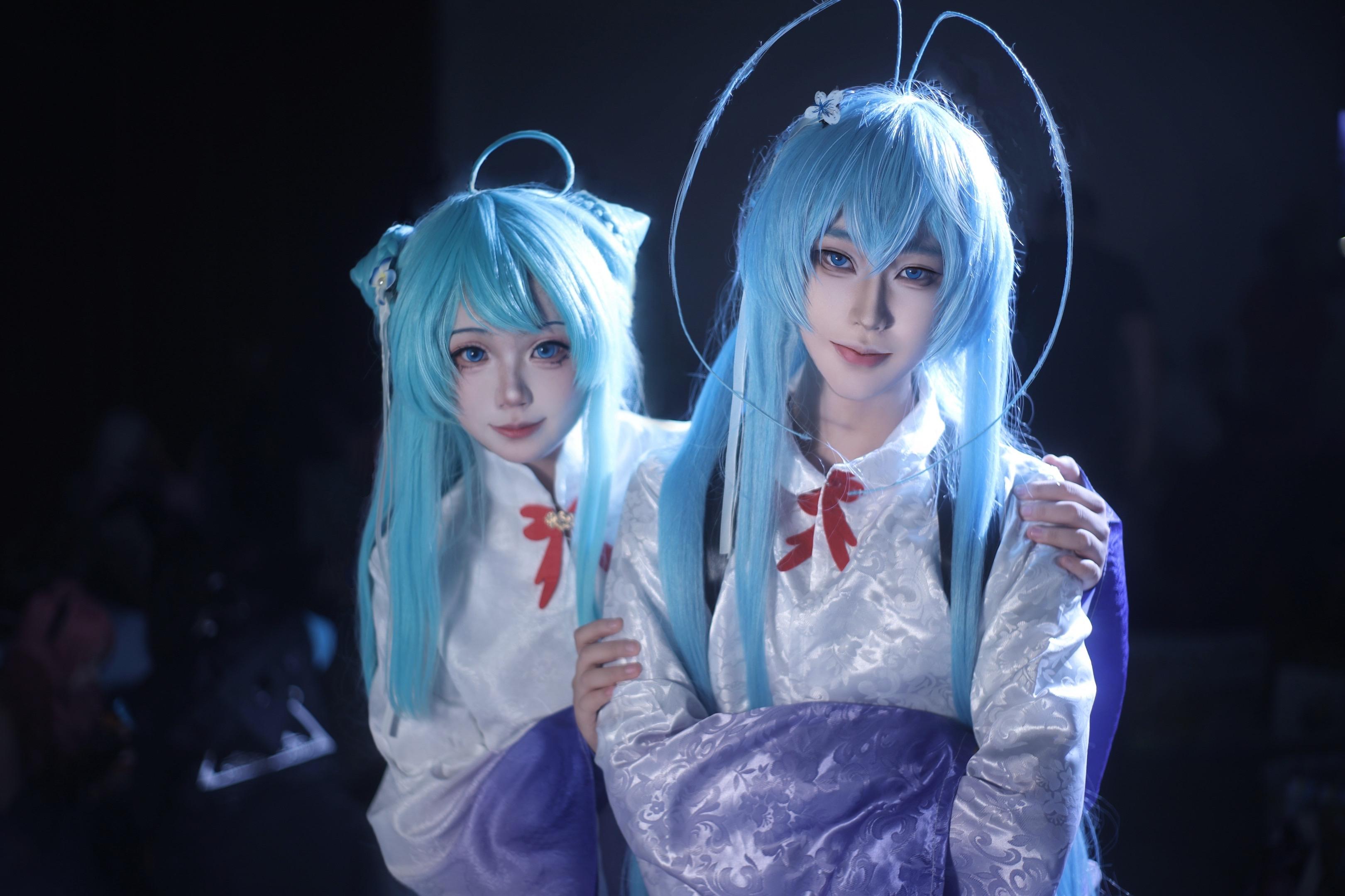 逍遥寻得双生花,不知胜败困谁人。最好的兄妹(≧∇≦) 逍遥渡影:@早事季春  #我家大师兄脑子有坑 #逍遥星河 #逍遥渡影 #逍遥星河cos #逍遥渡影cos