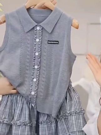 三彩独醒针织衫背心POLO#针织衫#针织衫穿搭 #针织衫女 #三彩女装