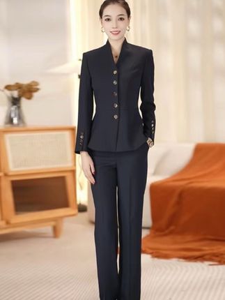 秋季新款V领西装套装气质时尚女神范套装春秋冬三季#简约大气 #职场穿搭 #气质女人 #优雅气质 #美体塑形