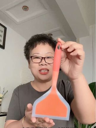 烙饼硅胶铲耐高温不粘锅专用食品级铲子,不伤锅具厨房家用炒菜锅铲#烙饼铲子#硅胶锅铲#厨房好物#超便宜超划算