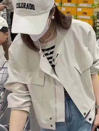 时尚百搭短款皮衣外套#简约大气 #气质百搭 #秋冬穿搭#早秋黑白灰穿搭测评#解锁秋季一周色彩灵感穿搭