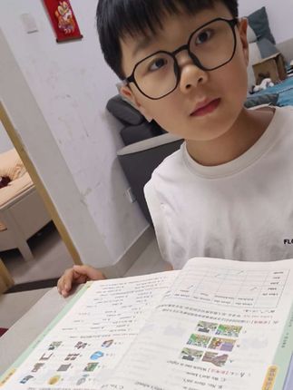 #星火英语听力训练 ,假期是给所有孩子弯道超车的好机会,平时没有时间做的听力,假期可以每天听,