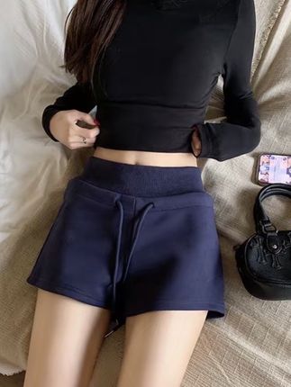 #今日穿搭 #夏天穿搭 #简约穿搭 #韩系穿搭 #辣妹穿搭