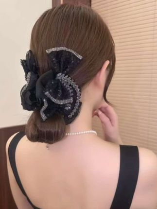#头饰发饰 #简单好看发型 #发型教程 #高级感百搭气质抓夹鲨鱼夹盘发夹发卡