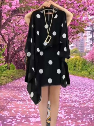 #大码女装 #高端大气 #穿出自信穿出美丽 #碎花连衣裙 #大码女装120斤到220斤 ...