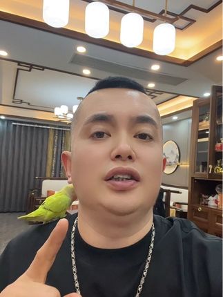 生活中能遇到一个疼你 包容你 把你宠成公主的人 比什么都重要 剩下的一起努力 #不离不弃的陪伴