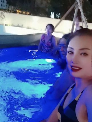 出去走走吧,给生活添一份色彩