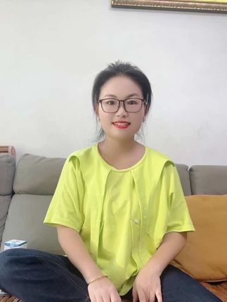 脚后跟干燥起硬皮的快去试试它,涂上很滋润,脚上可以用,手上身上也可以#夏季必备#脚后跟干燥起皮 #脚后跟粗糙怎么变嫩 #手脚干裂