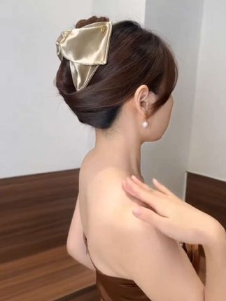 #三角抓夹 #优雅气质 #爱了爱了 #美出新高度