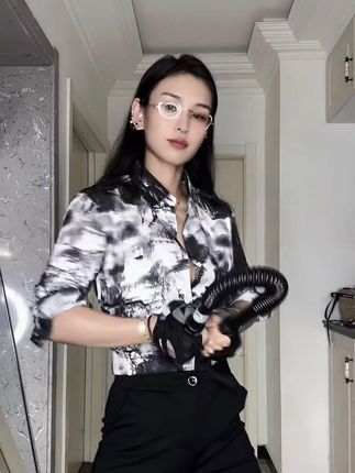 世界上最治愈的 不是任何其他的力量 而是越来越好的自己”能用自己喜欢的方式,过好自己的生活,做自己喜欢的事情,便是人间幸事了#居家锻炼 #撸铁女孩 #撸铁女孩的快乐 #臂力棒 #臂力棒健身