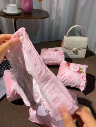 哇塞~居然被我找到巨巨巨轻薄的安睡裤,还是 #helloSister 大品牌的,穿上它就像没穿似的,贼凉快#超薄透气 #生理期 #日用安睡裤 #安睡裤