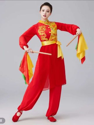 杨丽萍广场舞服装新款红色秧歌服中国风腰鼓舞飘逸龙纹古典演出服#舞蹈演出服 #打鼓演出服 #腰鼓舞 #飘逸舞蹈演出服