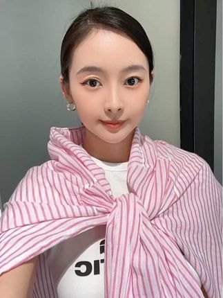 哈哈哈哈快夸我几句。🤣 #dou上热门