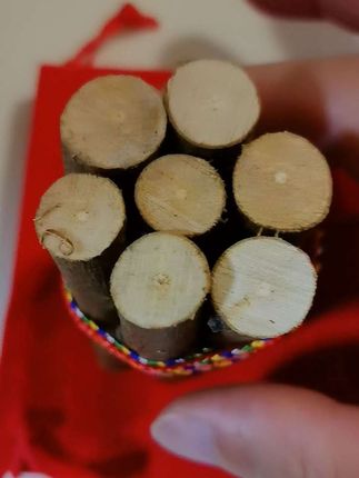 桃木枝五色线 #桃木 #桃木剑 #桃木挂件 #桃木饰品