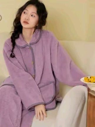 族玛士珊瑚绒睡衣女秋冬款加厚加绒冬天法兰绒冬季大码家居服套装#睡衣家居服 #秋冬睡衣 #慵懒风 #珊瑚绒睡衣 #法兰绒家居服