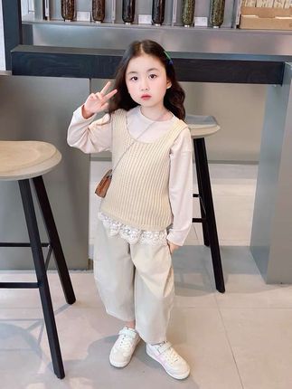 女童秋款套装 女童秋装套装2025新款洋气时髦儿童秋季针织马甲女宝宝春秋三件套 #早秋新款 #女童针织马甲三件套 #萌娃穿搭 #生女儿就要这样穿 #高品质童装