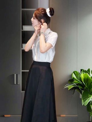 #古早穿搭又杀回来了 #每日搭配分享 #穿出高级感