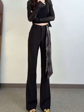 #上热门     胖瘦都能穿的裤子,时尚洋气百搭,谁穿谁好看#显瘦显高显腿长 #时髦精