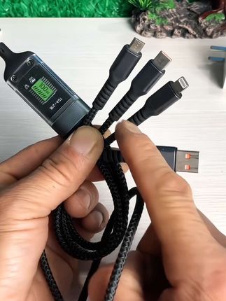 一拖三100W超级快充透明加粗数据线适用苹果华为vivo小米安卓#电子产品 #数码科技 #实用 #充电
