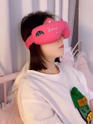 草莓熊眼部按摩仪缓解眼睛疲劳器儿童女生护眼仪送女朋友生日礼物