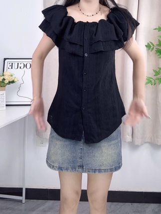 微胖MM女装夏季一字肩上衣显瘦短袖女款爆款2025新款衬衫蕾丝上衣#微胖女生套装大码 #夏季穿搭 #夏天该有的样子 #大骨架穿搭 #舒适休闲 @DOU+小助手