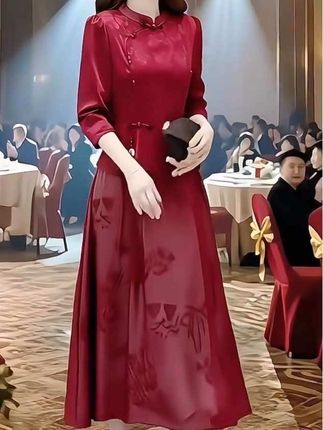 喜婆婆婚宴装礼服2025新款旗袍连衣裙高端轻奢高级感出游服装女#洋气减龄 #遮肉显瘦 #不挑年龄不挑身材 #胖瘦都能穿 #女人味十足