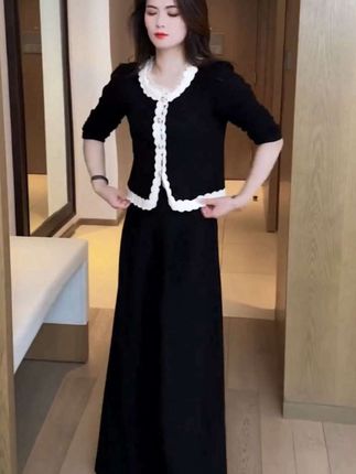 #蕾丝T恤阔腿裤两件套