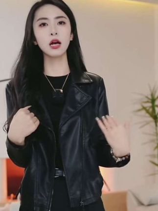 秋季新款短款女士皮衣/修身显瘦/休闲时尚百搭#气质皮衣 #夹克外套 #时尚气质穿搭 #早秋穿搭公式来了#外套穿搭