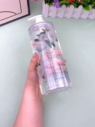 #创作灵感 #山茶花沐浴露 #沐浴露#好物分享#生活日用品