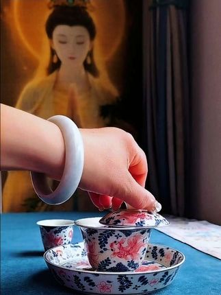 还记得第一次听这首歌是什么时候吗#茶器之美 #茶生活 #原创视频 #茶器茶具 #高端瓷器 @抖音创作者中心 @抖音小助手 @DOU+上热门