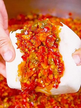 #青红剁椒酱 #鲜辣下饭 #好吃不贵 @DOU+小助手 @DOU+上热门