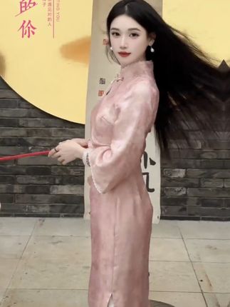 #国风新时尚 #中式美学服饰 #改良旗袍穿搭 #复古风穿搭 #国风服饰