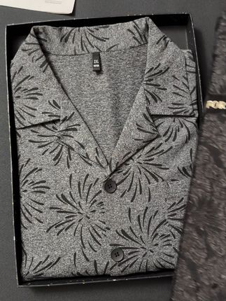 穿上它,像裹着新年夜的温暖与星光|烟花印花锁温棉开衫(25411)#男士睡衣 #睡衣男 #男士睡衣家居服 #男士居家服推荐 #家居服男