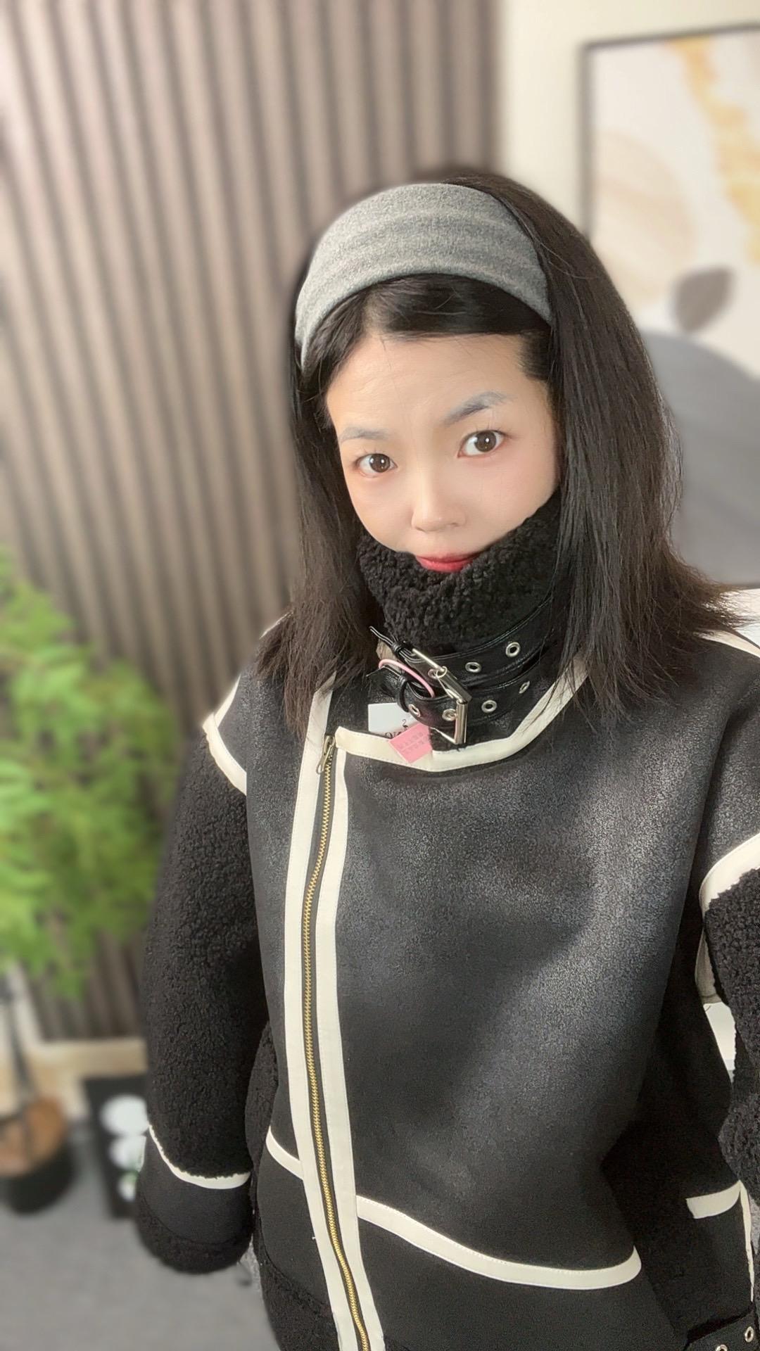 #穿搭穿搭 #出街穿搭 #穿搭搭配 加厚加绒,保暖又时尚