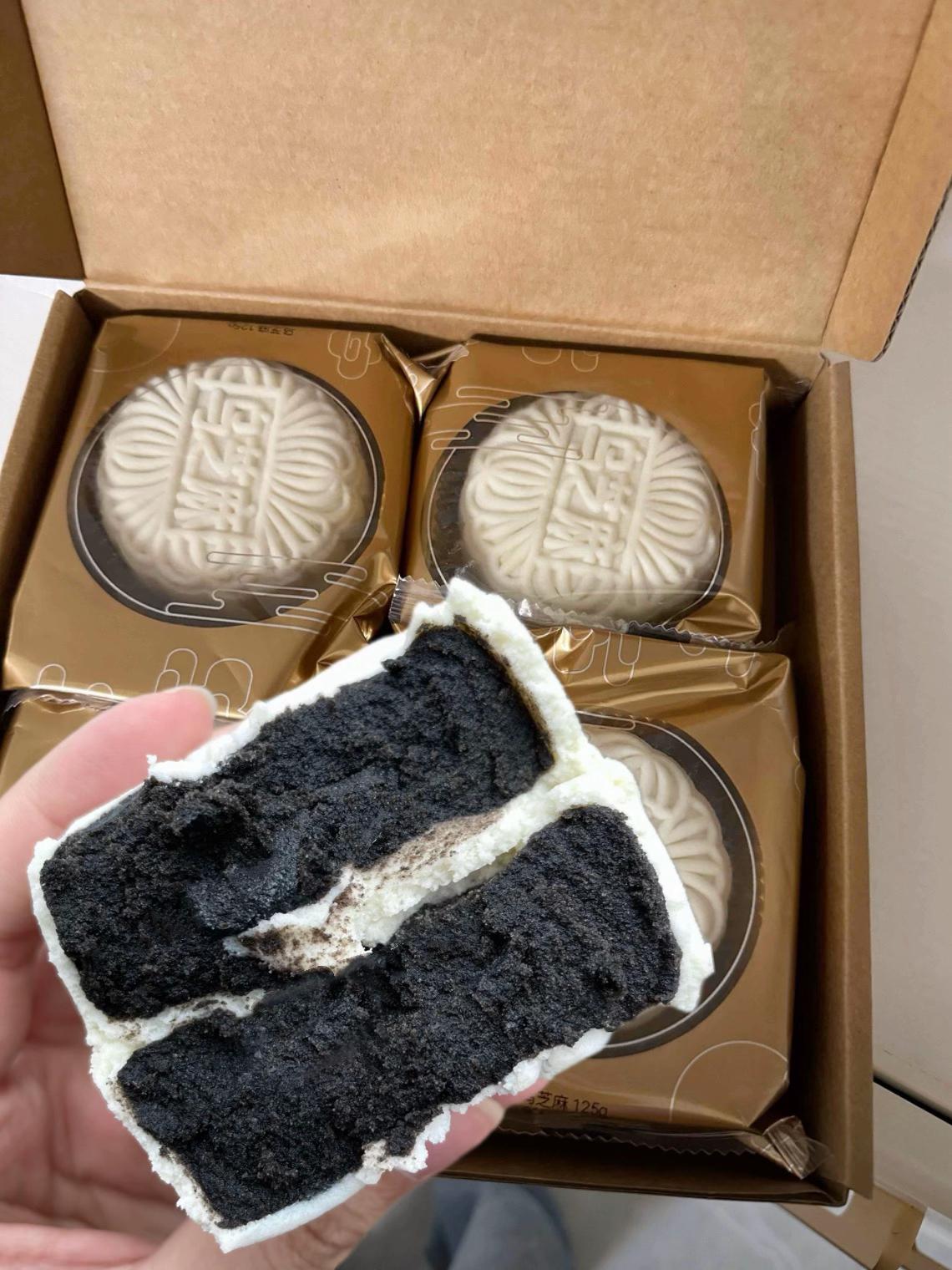 今年中秋吃点不一样的#米月饼 #月饼 #中秋节