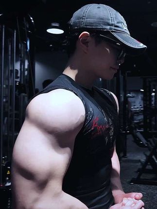 健身能带走我对你的思念和回忆 #精神氮泵 #健身日常 #健身 #变强