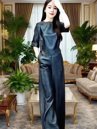 简约通勤气质时尚洋气裤套装女2025夏季新款修身五分袖衬衫+裤子#显瘦显高显气质 #面料柔软舒适#时尚洋气 #做工精细 #高端大气上档次 #穿出高级感