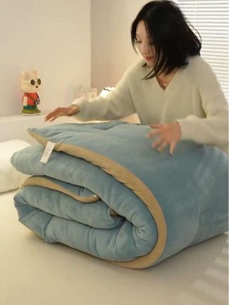#家纺床上用品 #牛奶绒被子 #被子 #秋冬被 #加厚保暖