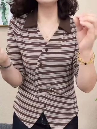 秋季新款气质条纹休闲百搭长袖上衣#春秋新款 ##谁穿谁好看 #修身不紧身 #百搭上衣 #新款穿搭