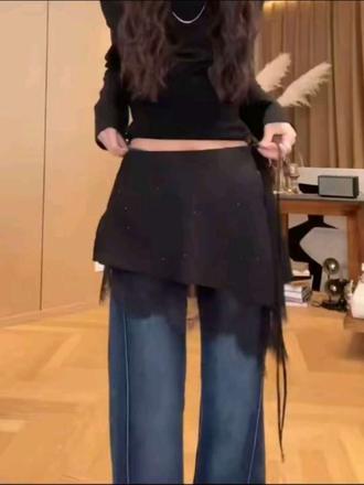 2026早春新款设计感烫钻拼接蕾丝屁帘女显瘦遮跨别致叠穿短裙搭配#短裙屁帘