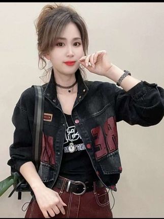 高含棉抽绳牛仔外套女2025年春秋季新款个性宽松显瘦减龄百搭上衣#今日穿搭 #谁穿谁好看系列 #百搭牛仔外套