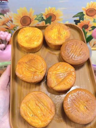 #蛋月烧月饼#蛋月烧 #蛋月烧你吃过吗 #月饼